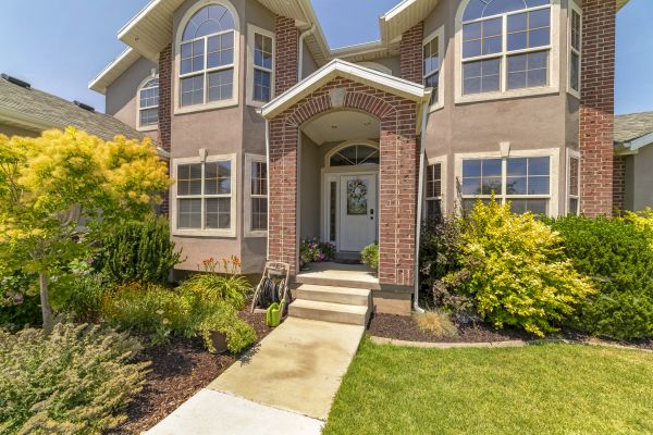 Cost of Transom Window Replacement in West Bend